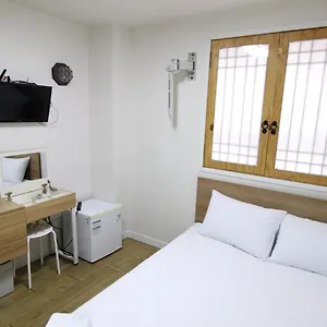 Golden Park Myeongdong Отель